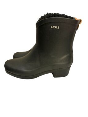 Aigle Miss Juliette Black Rubber Ankle Rain Boots Women’s Size 6